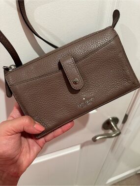 Kate Spade Brown Pebbled Leather Crossbody Wallet Clutch | Adjustable Strap